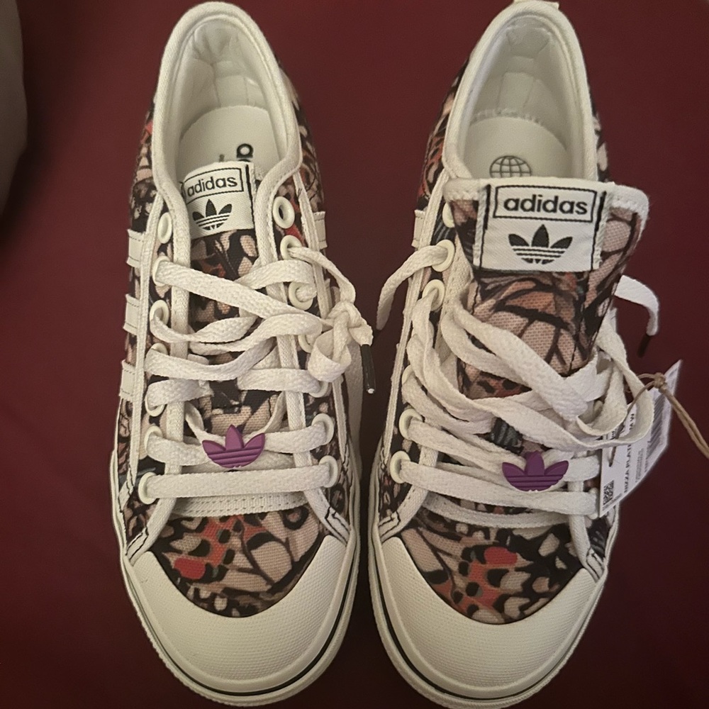 Adidas Nizza Platform Sneakers New with tags and box